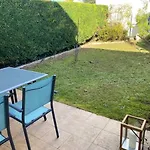 Maison De Avec Terrasse, Jardin, Garage, Animaux Acceptés à - Fr-1-494-116 Royan
