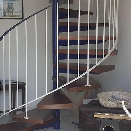 Holiday home Maison De Avec Terrasse, Jardin, Garage, Animaux Acceptes A - Fr-1-494-116 Royan