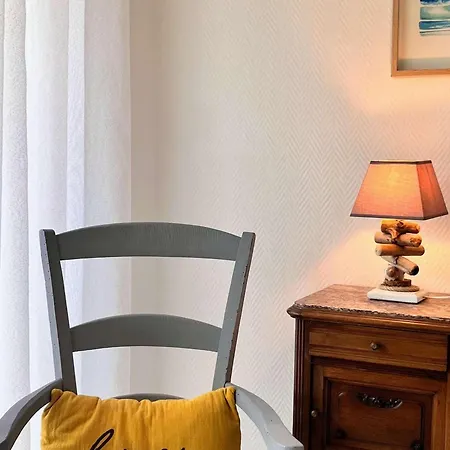 Maison De Avec Terrasse, Jardin, Garage, Animaux Acceptes A - Fr-1-494-116