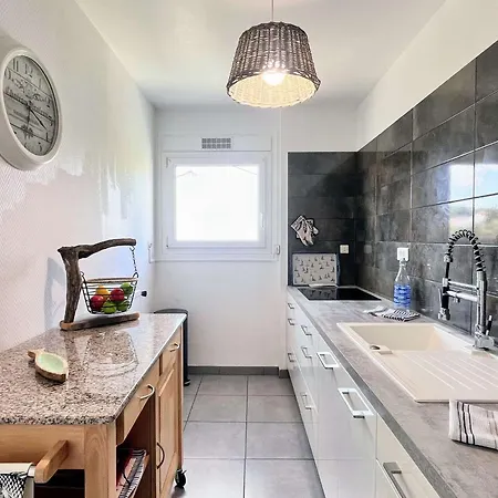 別荘 Maison De Avec Terrasse, Jardin, Garage, Animaux Acceptes A - Fr-1-494-116 ロワイヤン